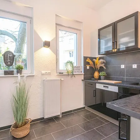 Appartamento Special Studio In Essen, Wifi, Kitchen, Smart Tv Essen